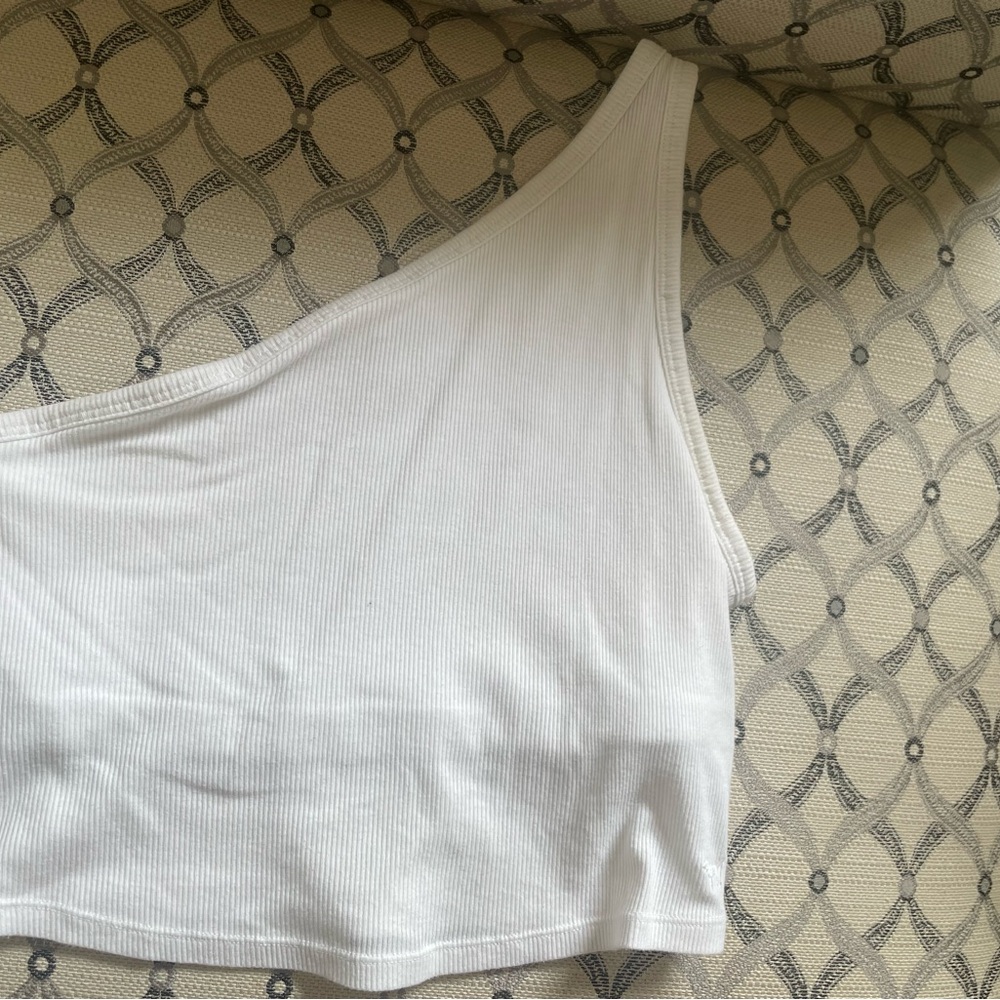 PINK Victoria’s Secret White One-Shoulder Ribbed Top